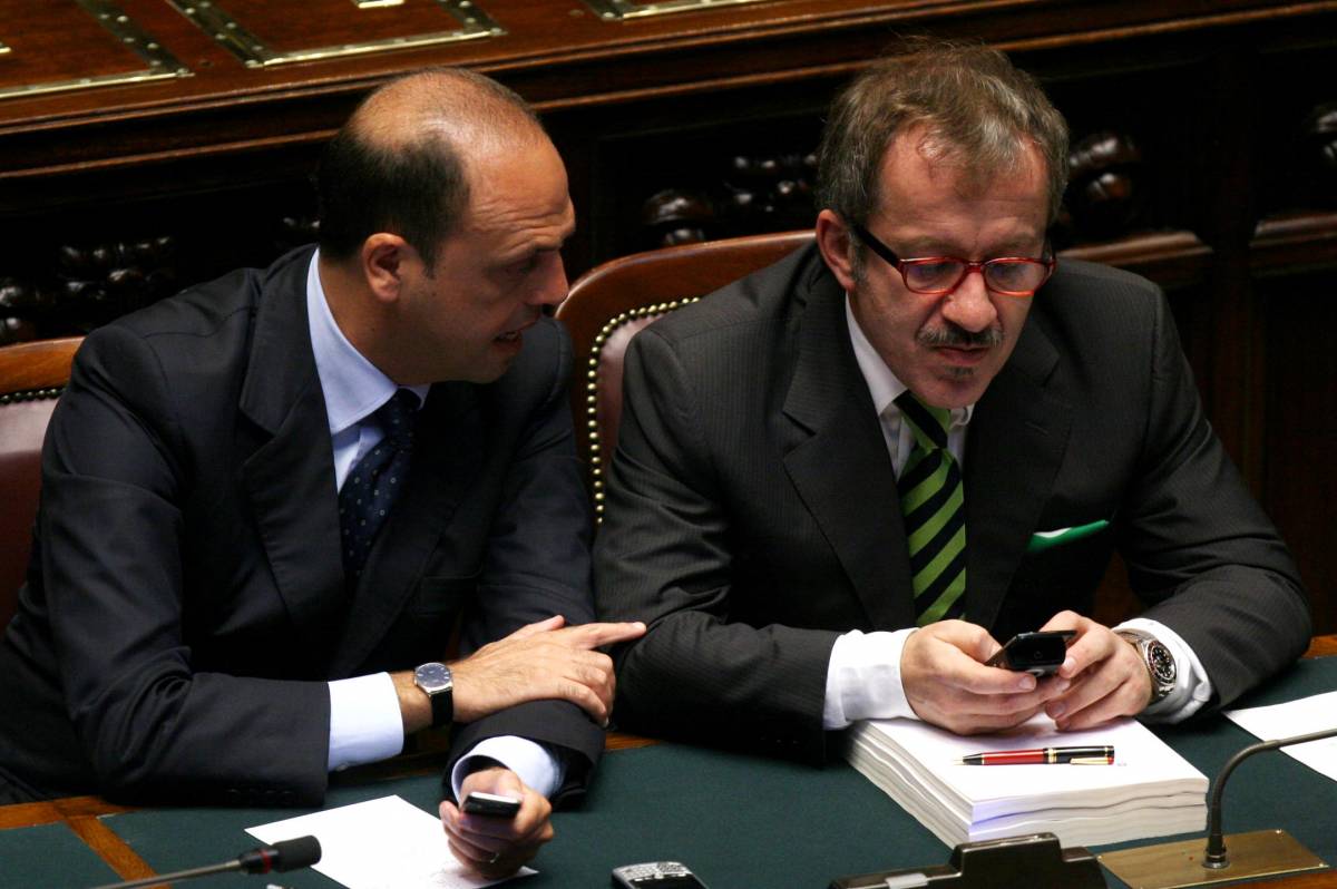 Il lodo Alfano è legge: sì del Senato