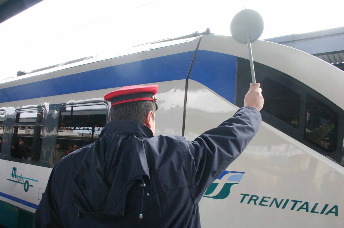 Giallo in stazione: si spezza il secondo Eurostar