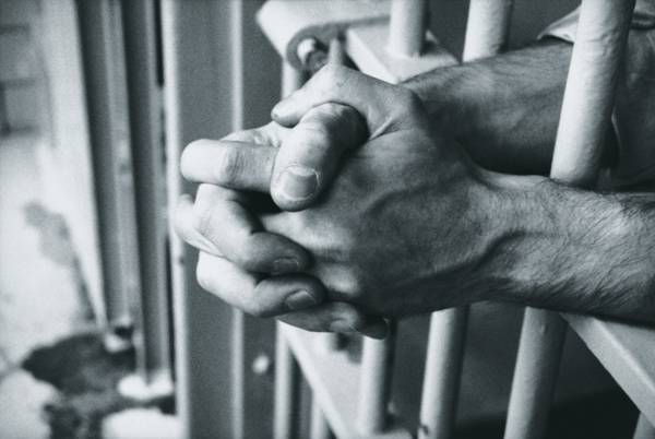 Pensionato va in carcere per un reato del 1990