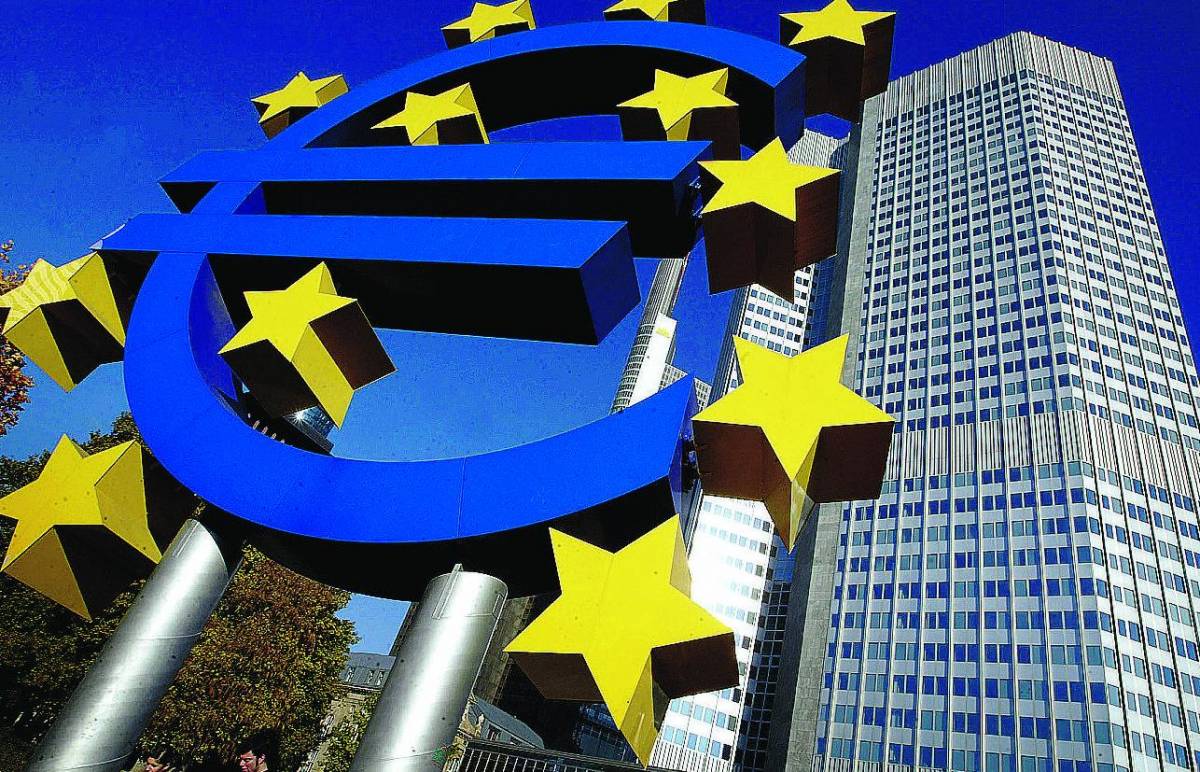 Frena l’economia Ue ma la Bce non esclude altri aumenti dei tassi