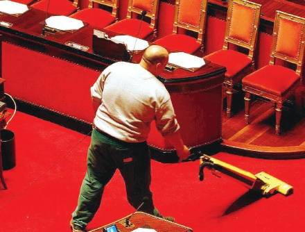 Al Senato c’è un’altra casta. E non sono senatori