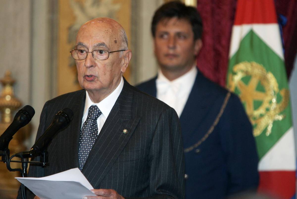 Napolitano: niente pressioni sul Lodo 
Ora serve una "stagione di riforme"