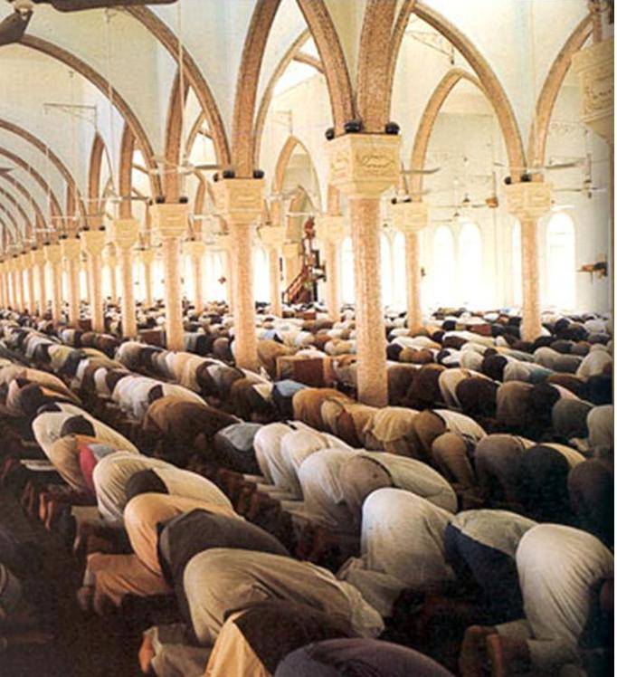 Curia vende all'imam i terreni per la moschea a Sesto fiorentino