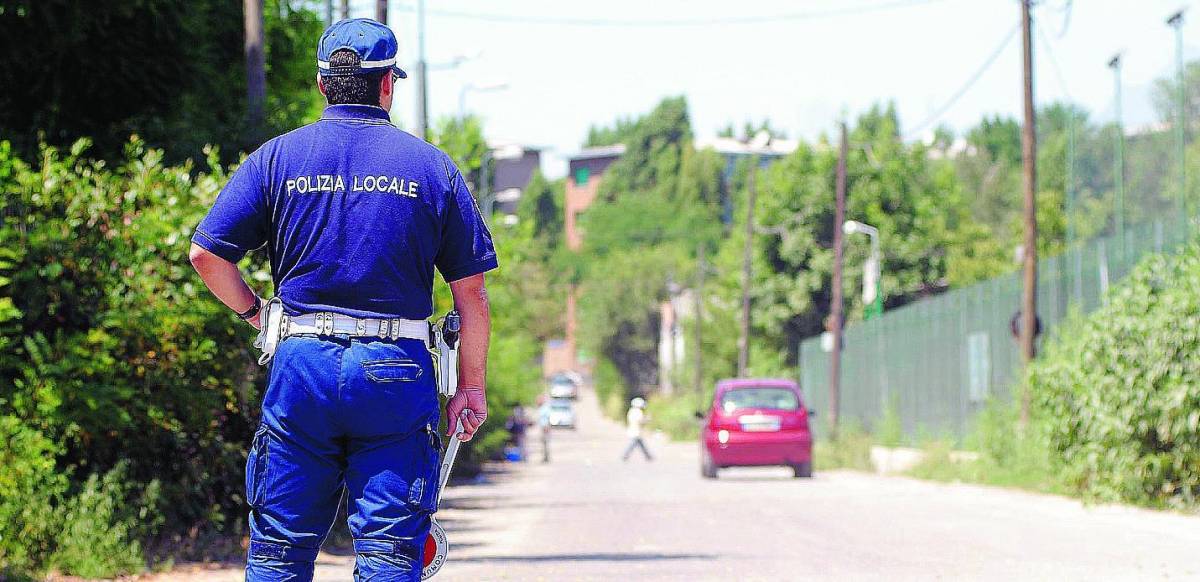 Colpo in Provincia, caccia ai ladri nei filmati