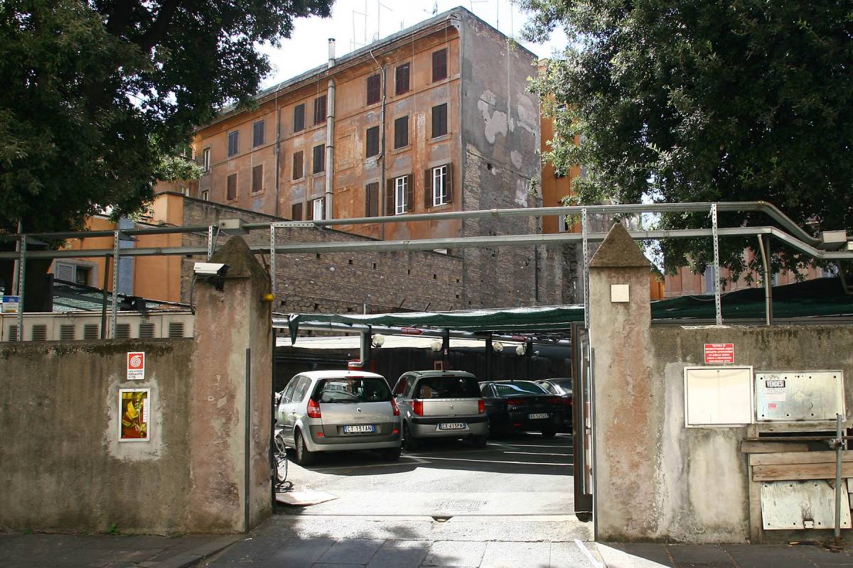 A Montecitorio un parcheggio poco onorevole