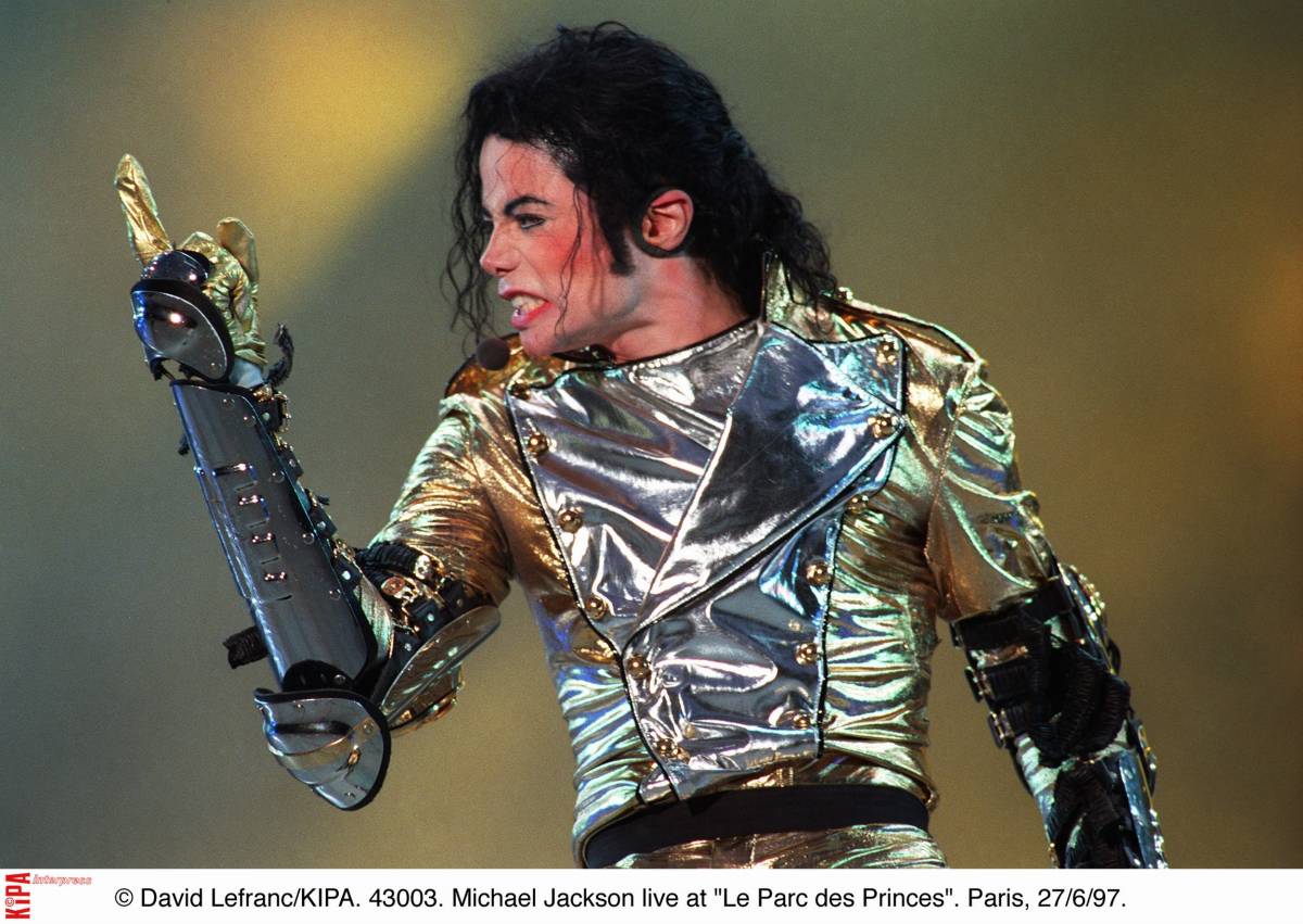 Michael Jackson, da Peter Pan a mostro Declino di una popstar