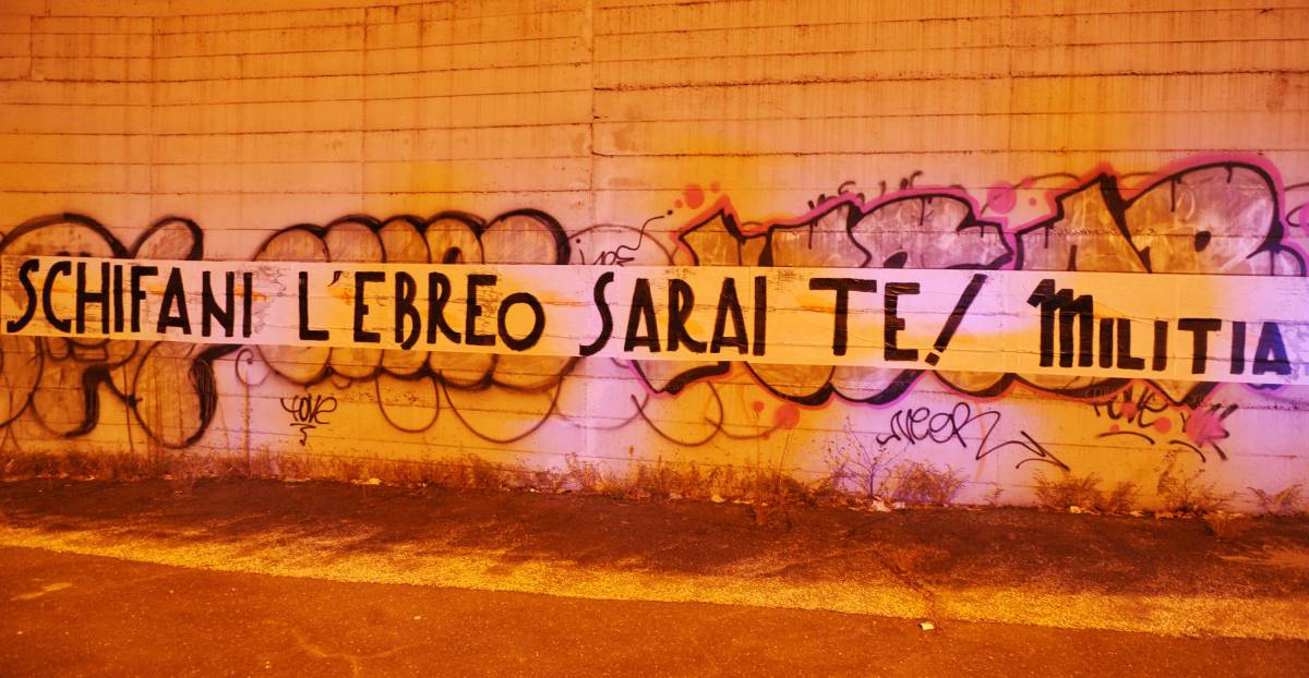 Roma, scritte razziste 
contro Schifani