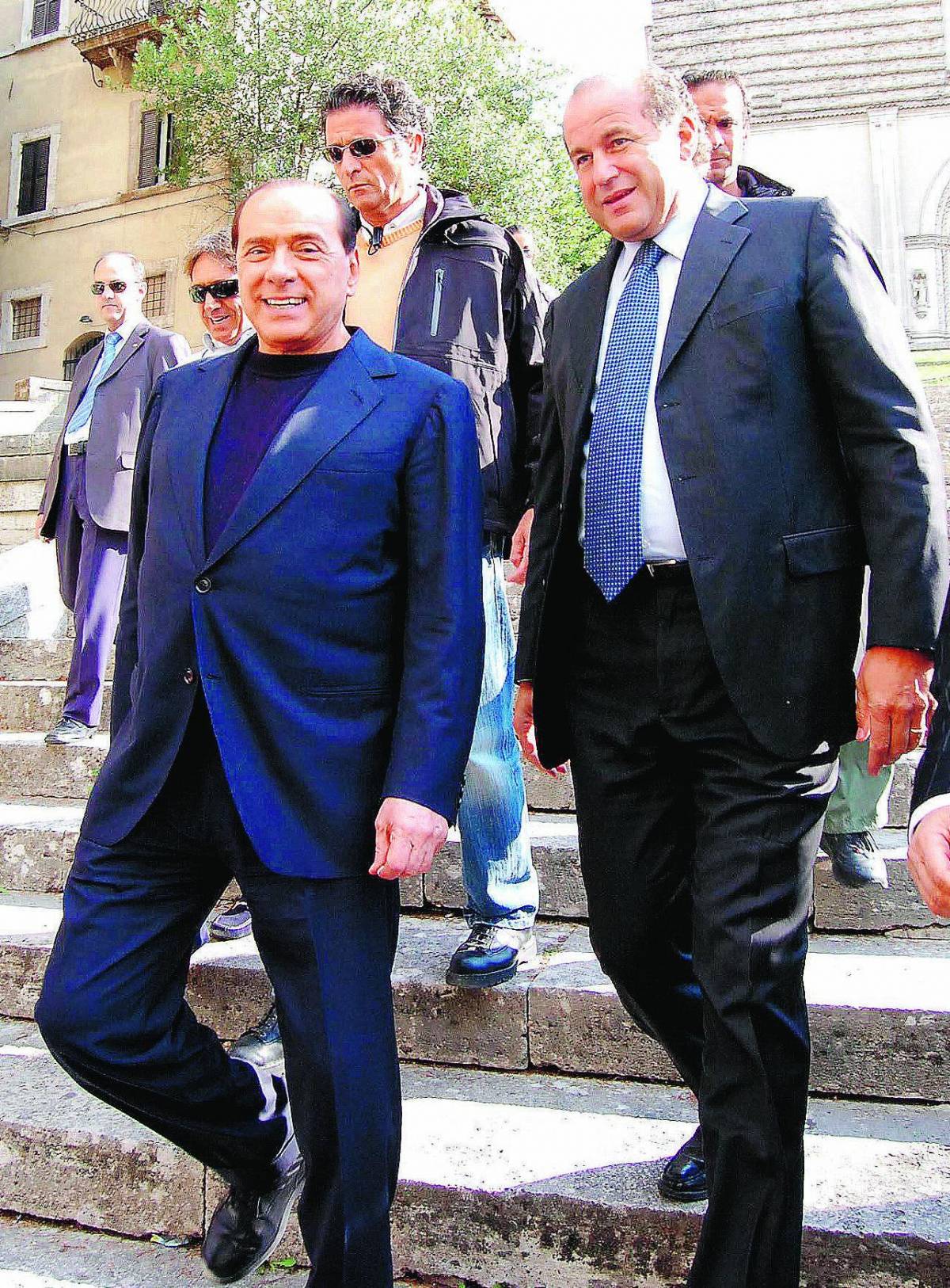 Alitalia, Berlusconi  avvisa il fronte del no «Più ragionevolezza»