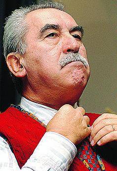 Tonino tutto cassa e Chiesa