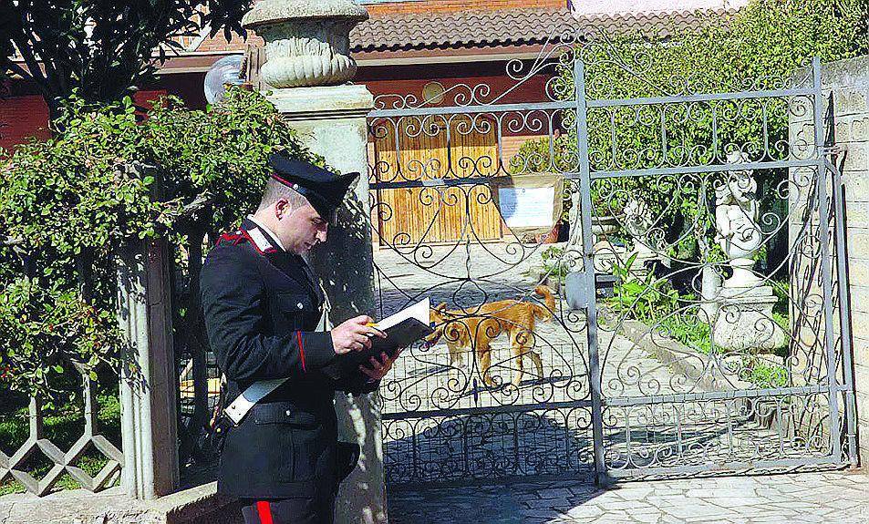 Degrado, finta badante e nessuna autorizzazione: sigilli alla casa di riposo