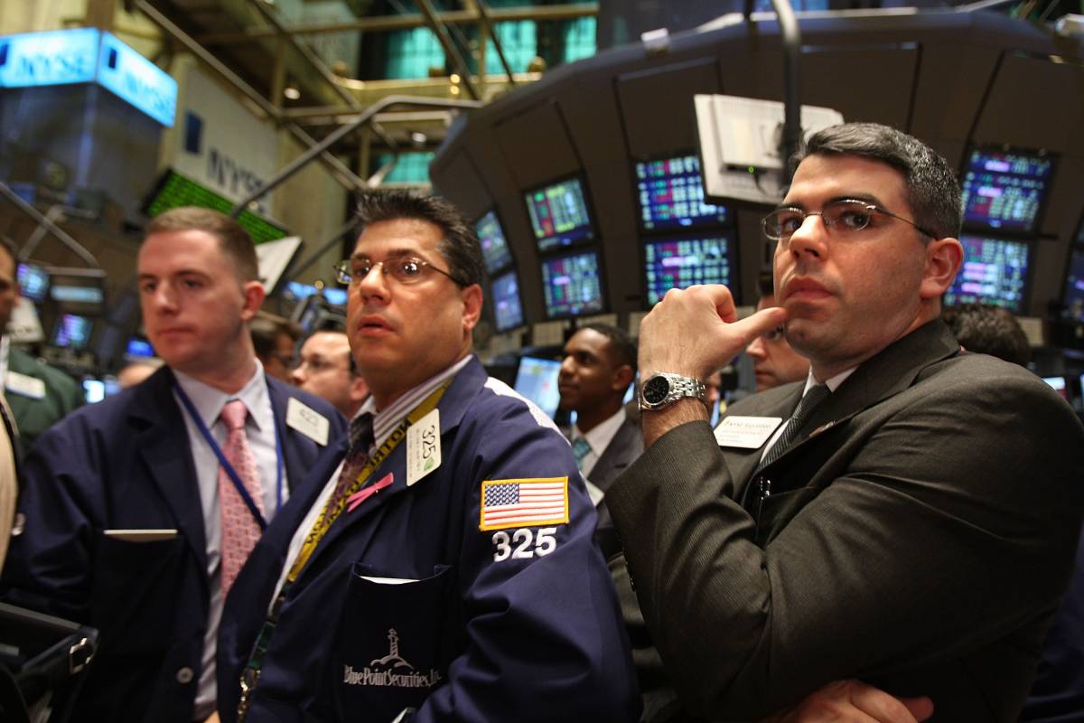 Borse in altalena sulla scia di Wall Street