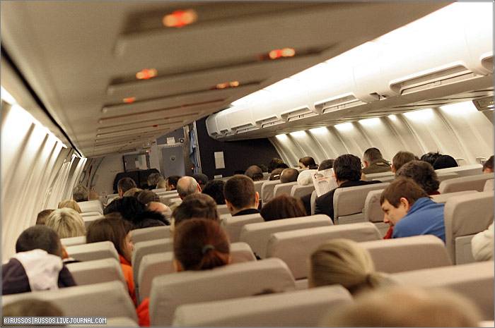 Russia, ubriaco tenta di dirottare un aereo