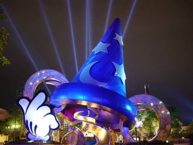 Altro che Paperon de Paperoni, 
la crisi irrompe nel mondo Disney