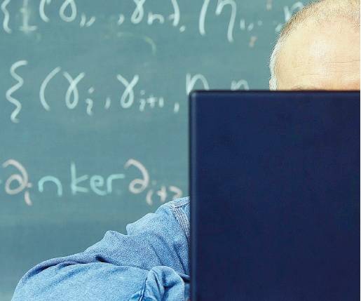 Atenei con pochi soldati e tanti generali 
In dieci anni ordinari aumentati del 50%