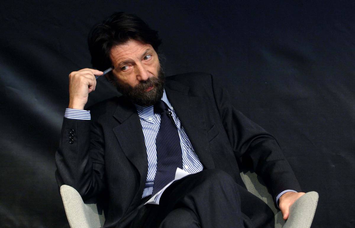 Cacciari: "Processare la cultura? No, l’Università"