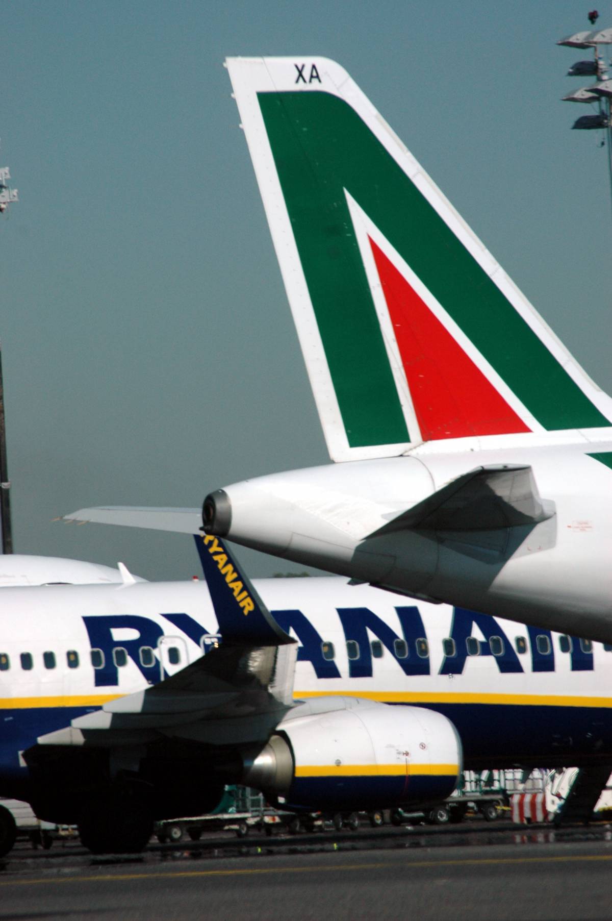 Anche Meridiana e Airone 
in sciopero bianco 
Ryanair a Ue: "Corrotta"