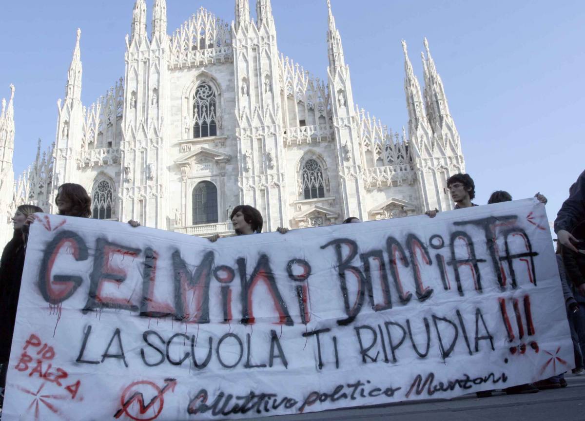 Università: Scienze politiche in autogestione