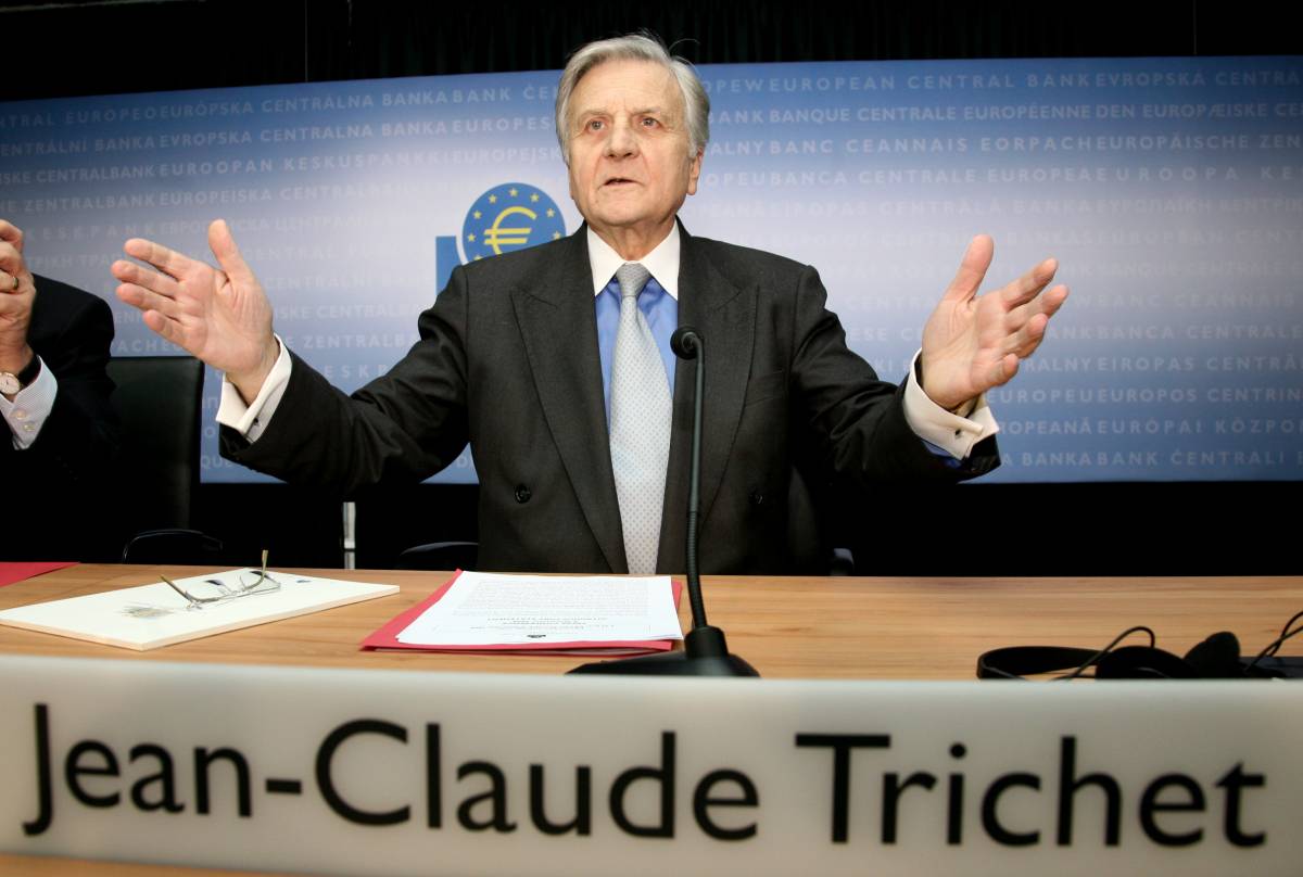 Trichet: "Banche, tornate a fare il vostro mestiere"