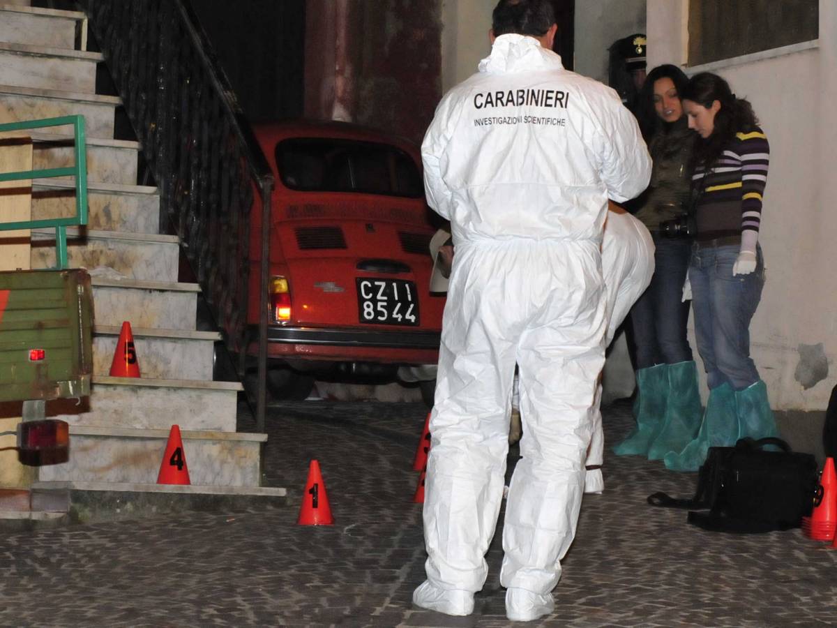Catanzaro, uccide  
figlia neonata: "Piangeva"
