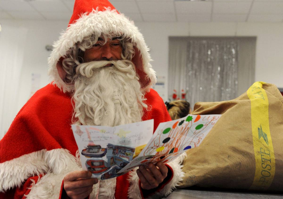 Natale con austerity, 
per i regali si spenderà 
un miliardo in meno