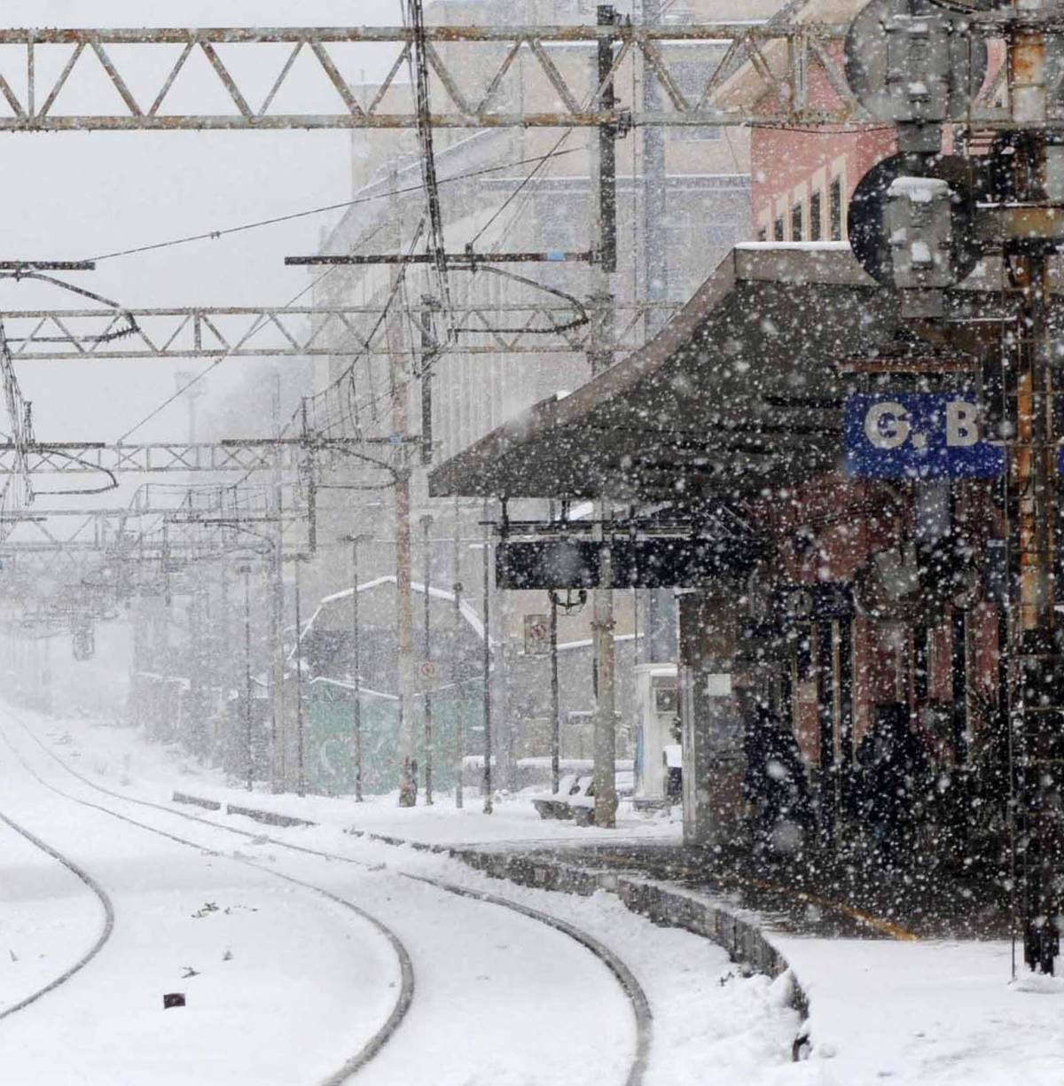 Sull’Intercity non c’è posto per chi ha pagato