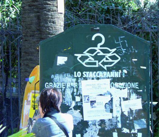La moda degli extracomunitari: svaligiare lo «Staccapanni»