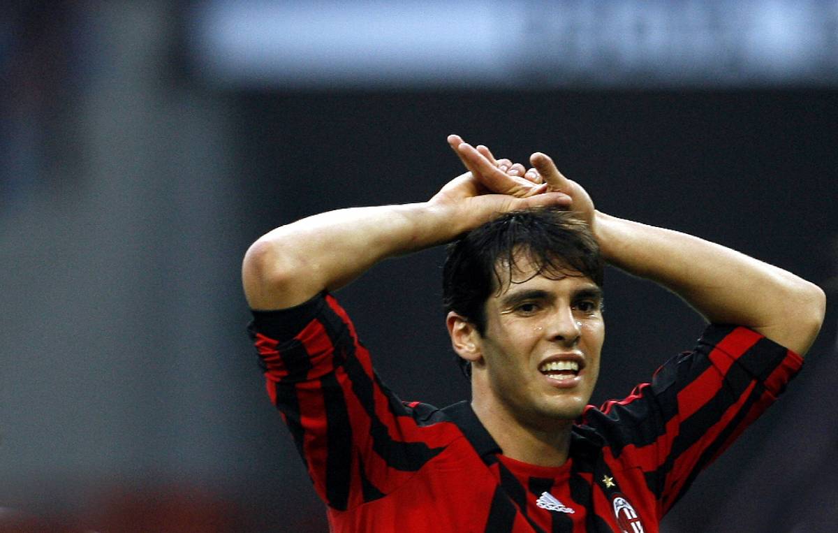 Offerta choc per Kakà e il Milan ora "vacilla" 