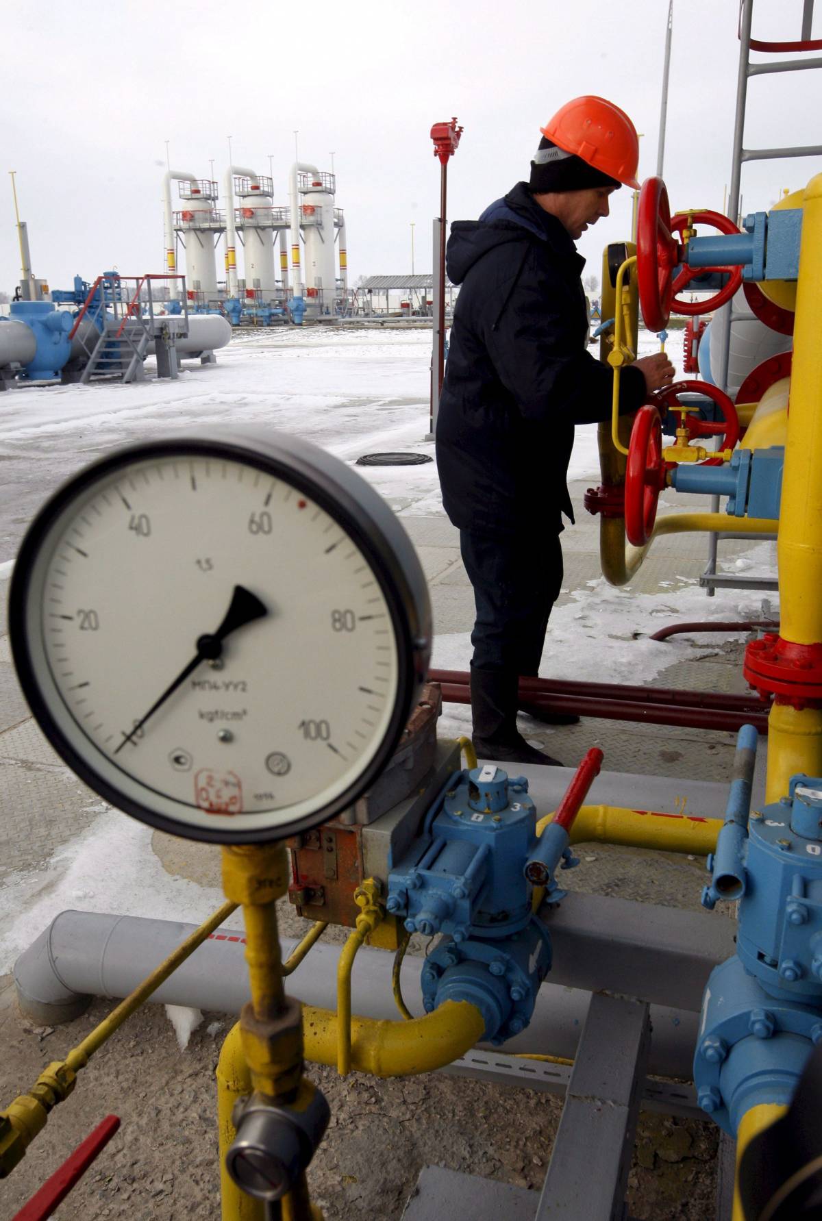 Crisi gas, vertice al Cremlino: nessuna soluzione 
Medvedev rassicura: "I colloqui proseguiranno"