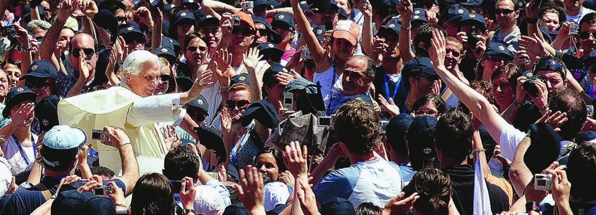 "Grazie Papa, un onore celebrare qui la famiglia"