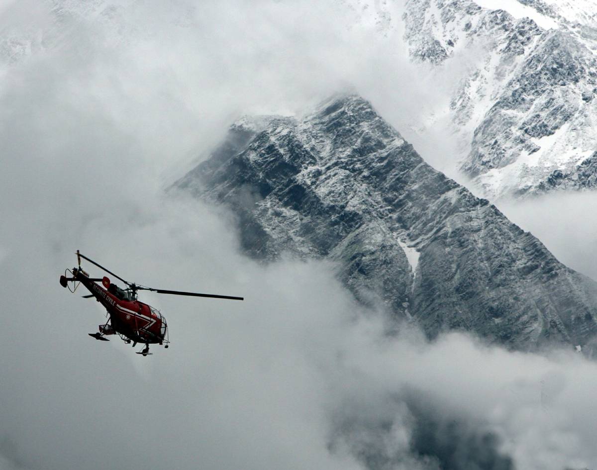 Tragedia sul Monte Bianco: muoiono 4 alpinisti