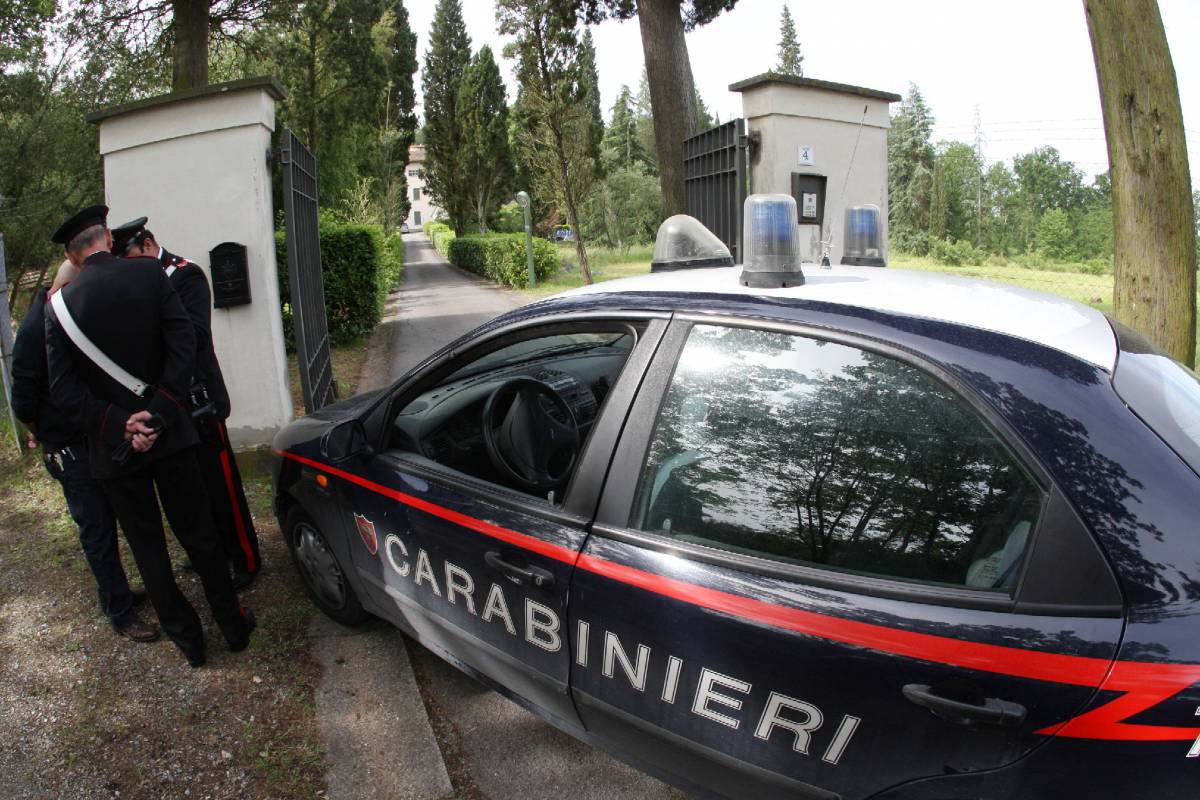 Viterbo, orefice uccide la moglie e si impicca