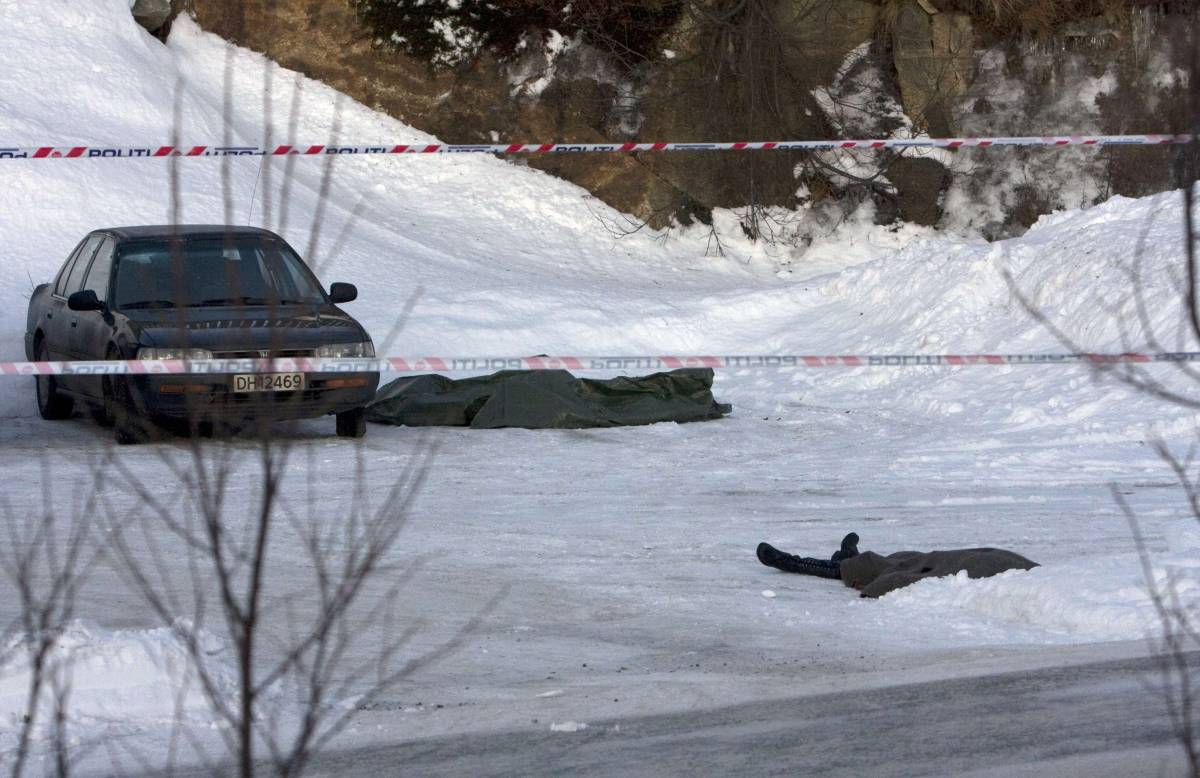 Norvegia, sparatoria fuori da scuola: 2 morti