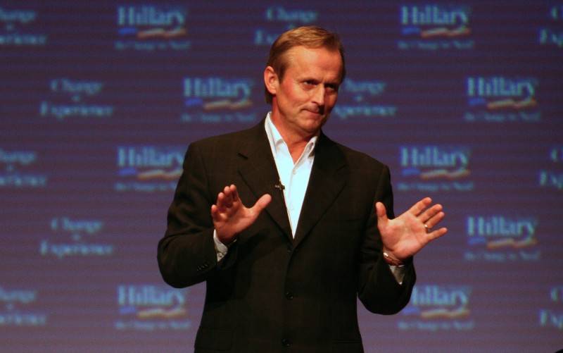 John Grisham ci ricasca: «accusato» per uno stupro (letterario). E non è la prima volta