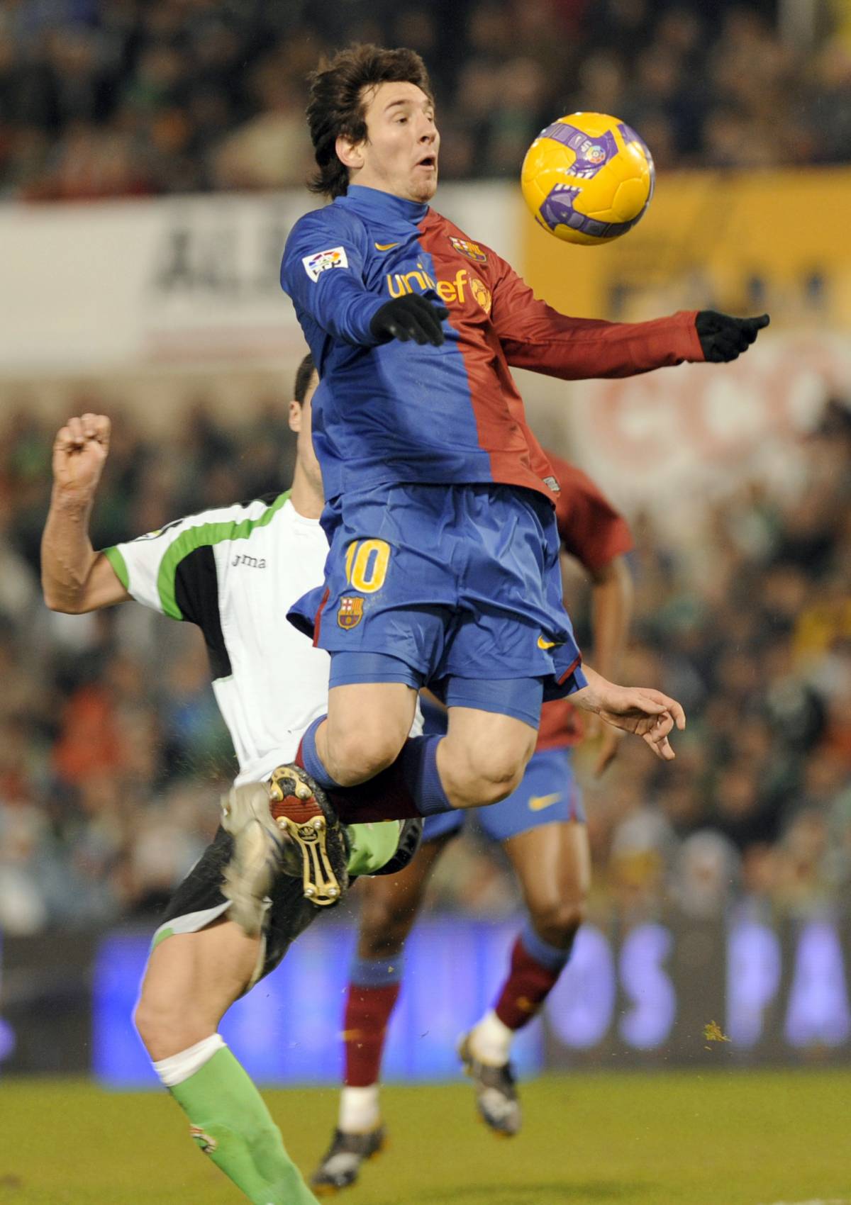 Messi da Pallone d'oro, 
Torres da paura