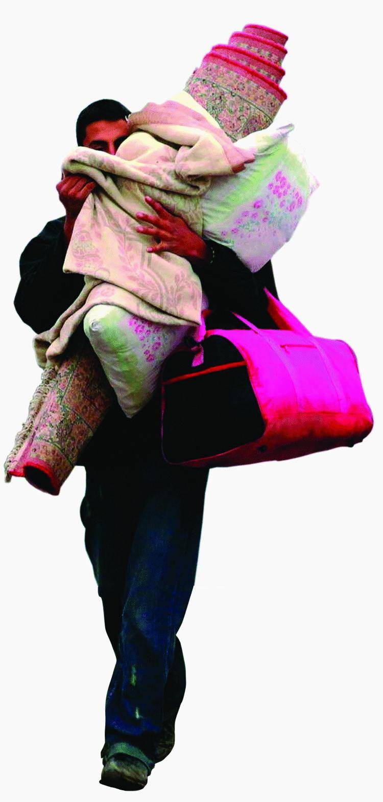 Campi rom, multe ed espulsioni per chi non rispetta le regole