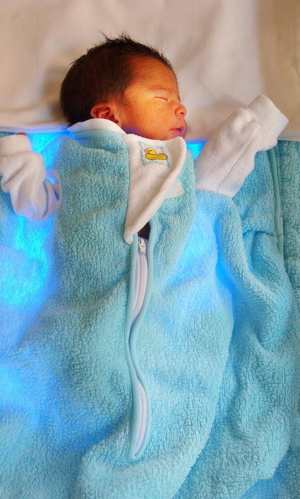 Neonati Il Gruppo Boero dona apparecchi per bimbi appena nati