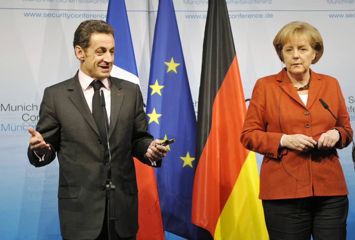 Crisi, Sarkozy e Merkel: "Iniziativa comune"