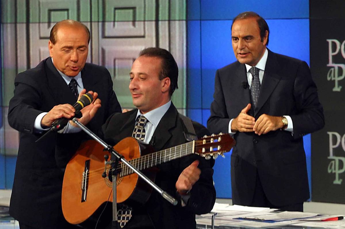 Apicella a Sanremo con le canzoni di Berlusconi