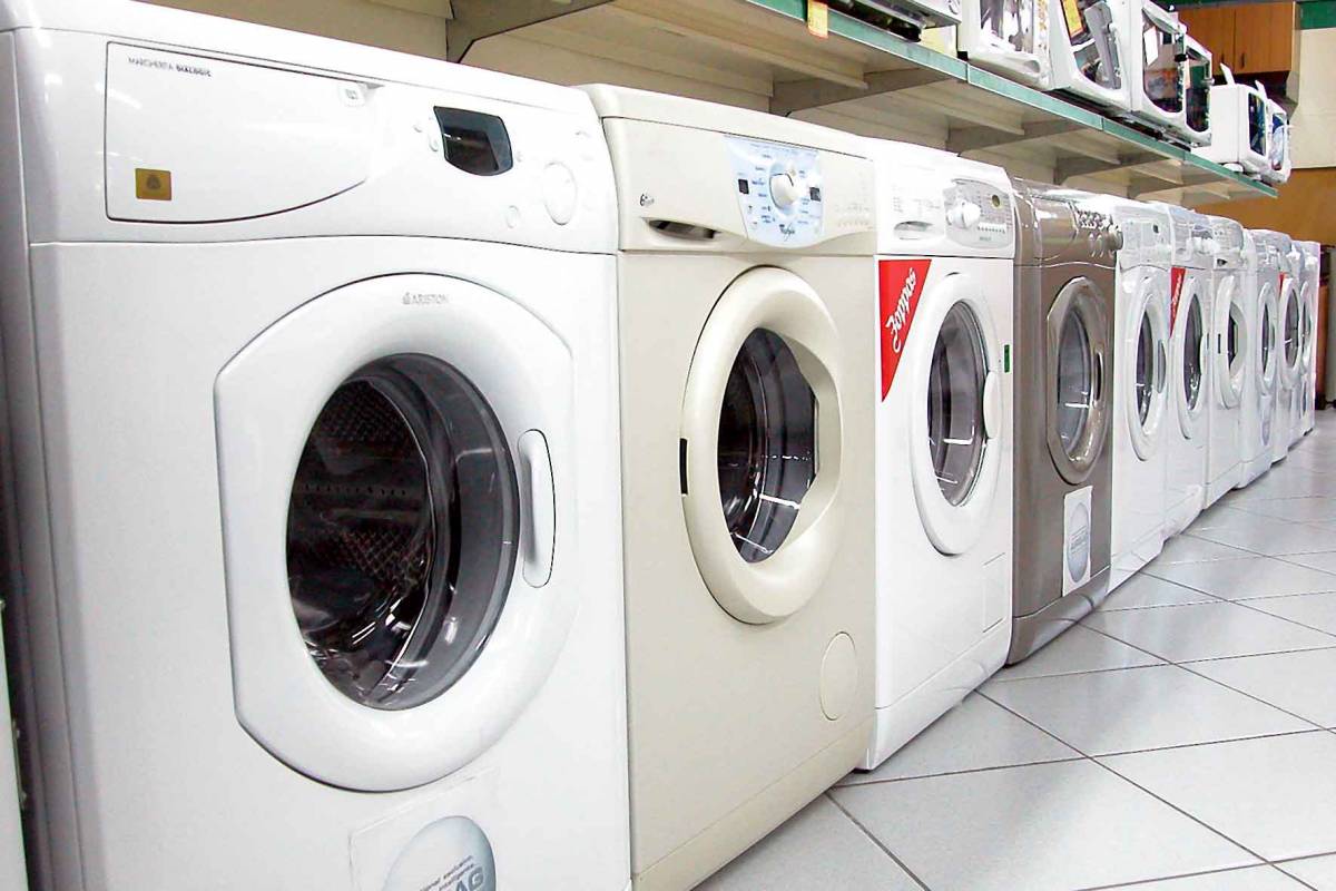 Il nuovo ordine mondiale ora è "comprare" 