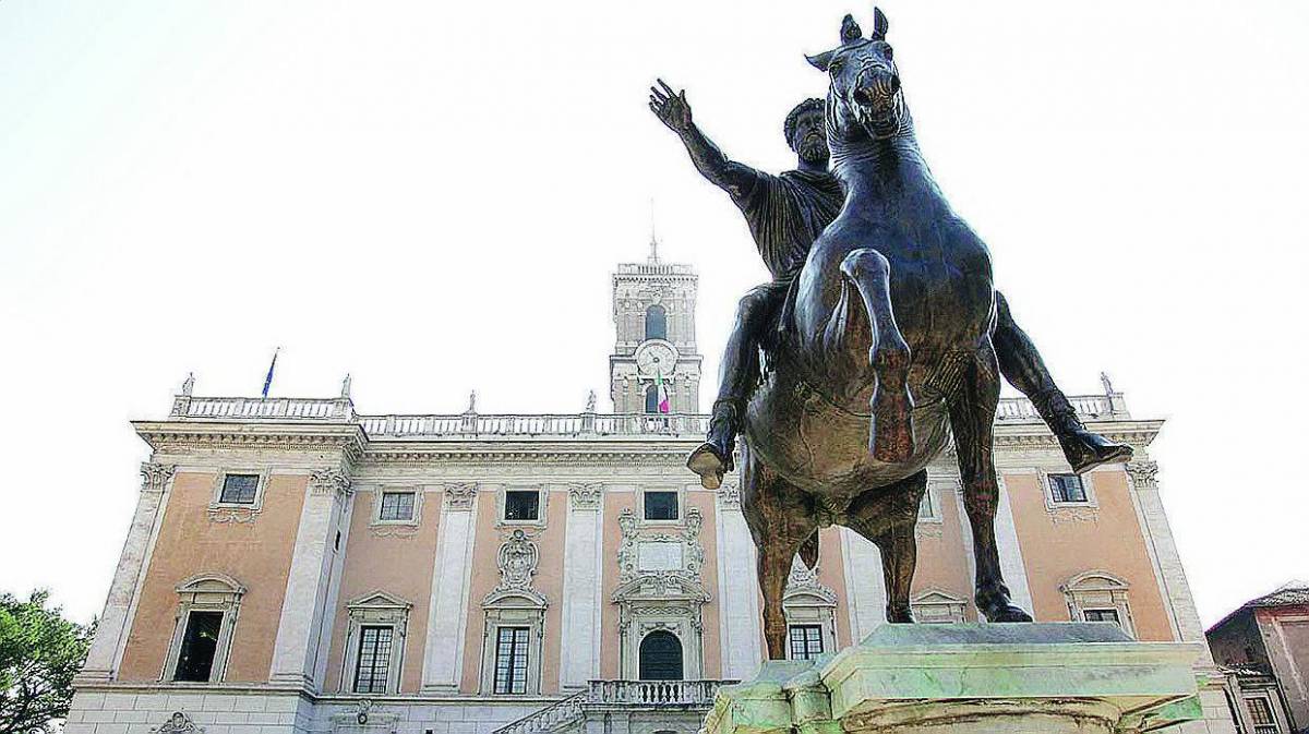 Campidoglio «L’Espresso» accusa E Alemanno risponde querelando
