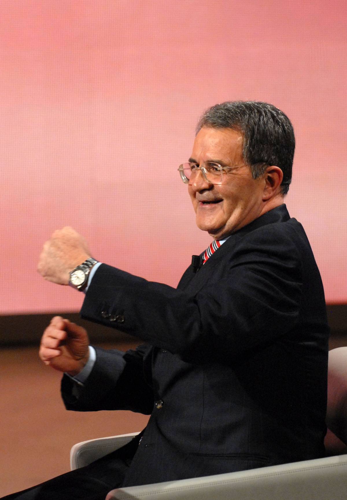 Prodi affonda il Partito democratico 
per riesumare il vecchio Ulivo