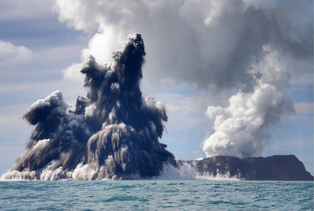 Terremoto nel Pacifico 
paura tsunami a Tonga