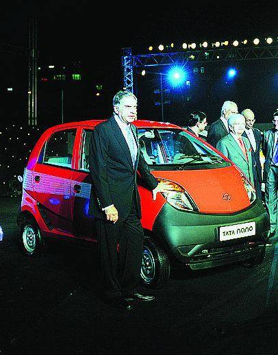 Tata Nano in vendita a 1.500 euro, ma sarà europea solo nel 2011