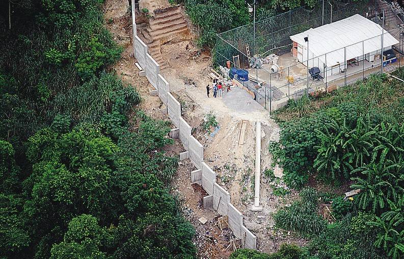 Lula alza il "muro di Rio"