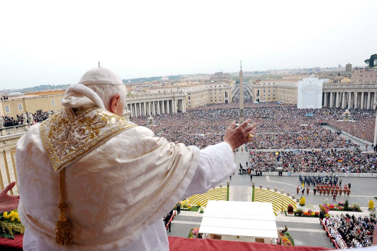 Il Papa agli sfollati: "Ricostruire uniti il futuro"