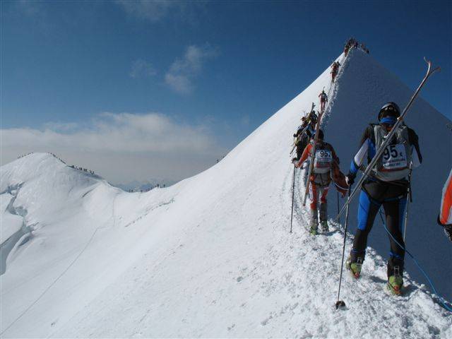 I campioni-marziani in vetta 
per la maratona delle nuvole