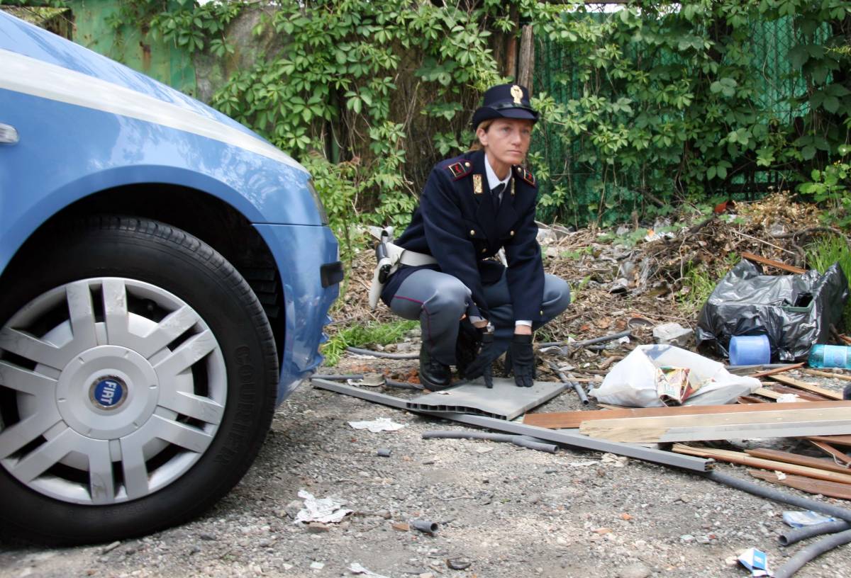 Milano, coppia aggredita 
dal branco. Lei violentata