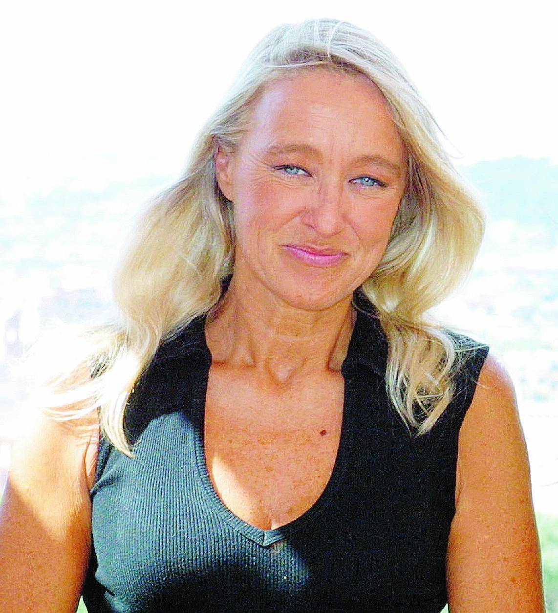 Artisti di strada e contorsionisti per le favole dell’«Andersen»