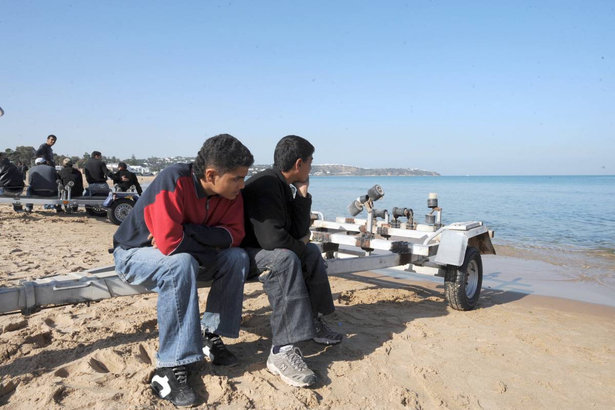 Immigrati, governo a Barroso: "Cie come lager"