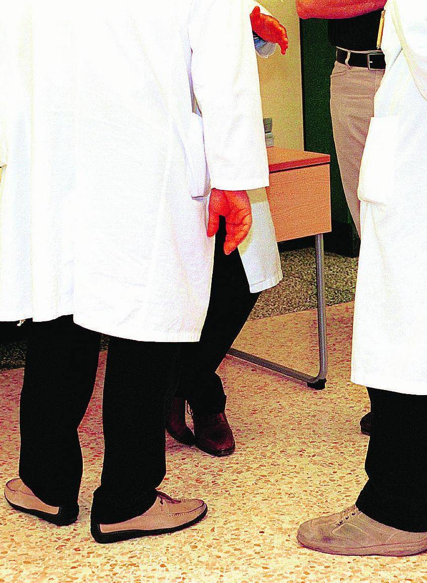 Cittadini invitati a cambiar medico per tenere l’ambulatorio inutile